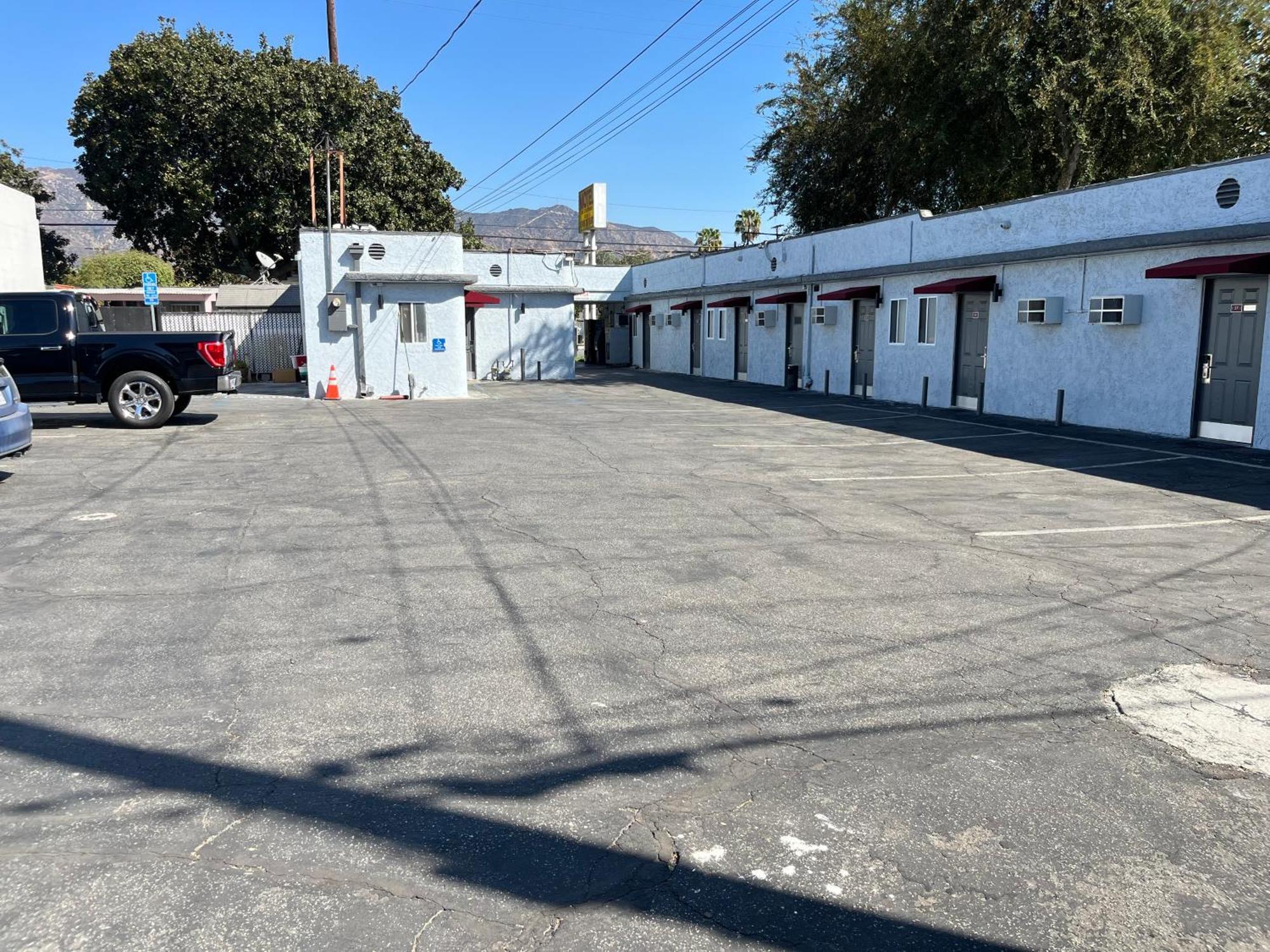Griffith Park Motel, In Los Angeles Hollywood Area Glendale Eksteriør billede